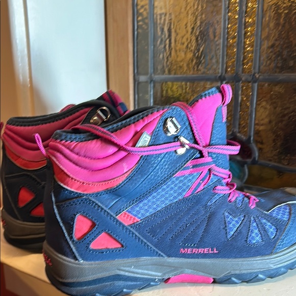 Merrell Blue and Pink Winter Boots - Picture 3 of 8